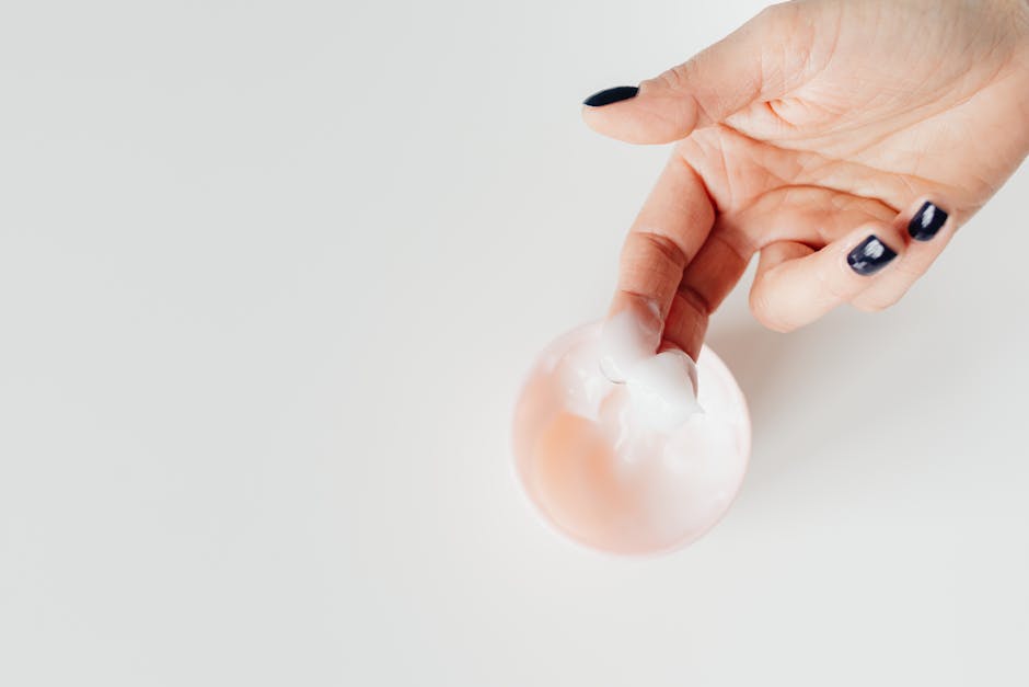 The best clean beauty skincare routines for sensitive skin